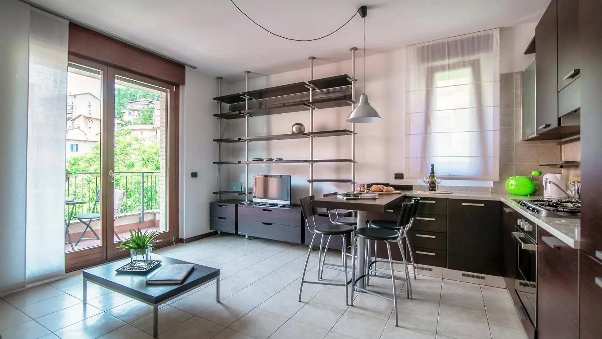 Joivy Modern Apartment With Terrace Near Lake Комо Италия