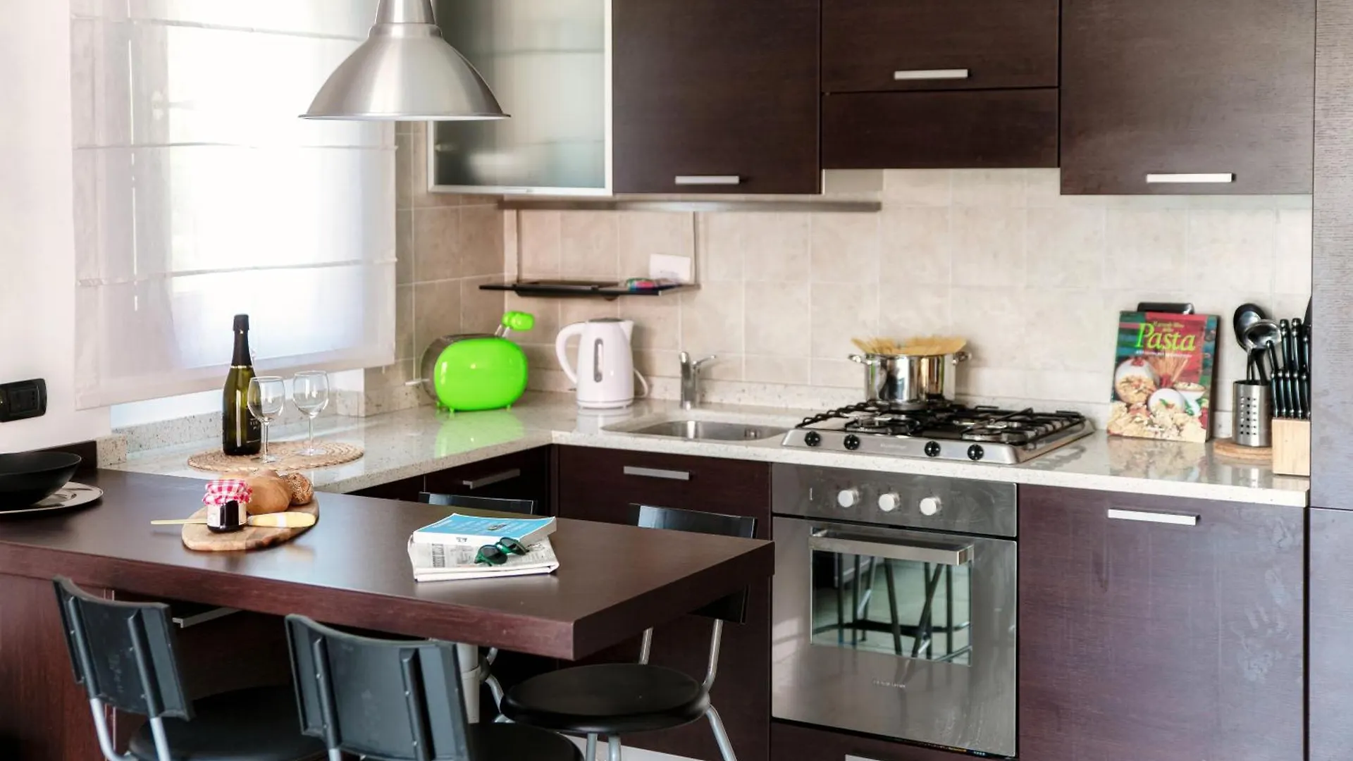 Joivy Modern Apartment With Terrace Near Lake Комо 0*,